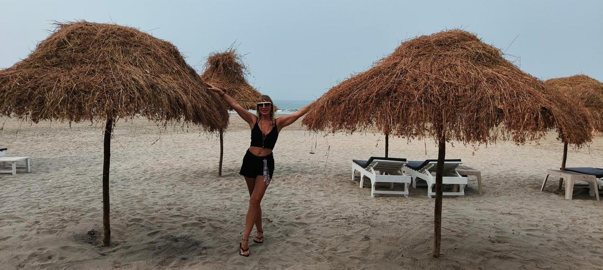 Aqua Beach Stays Ashwem Mandrem Ngoại thất bức ảnh