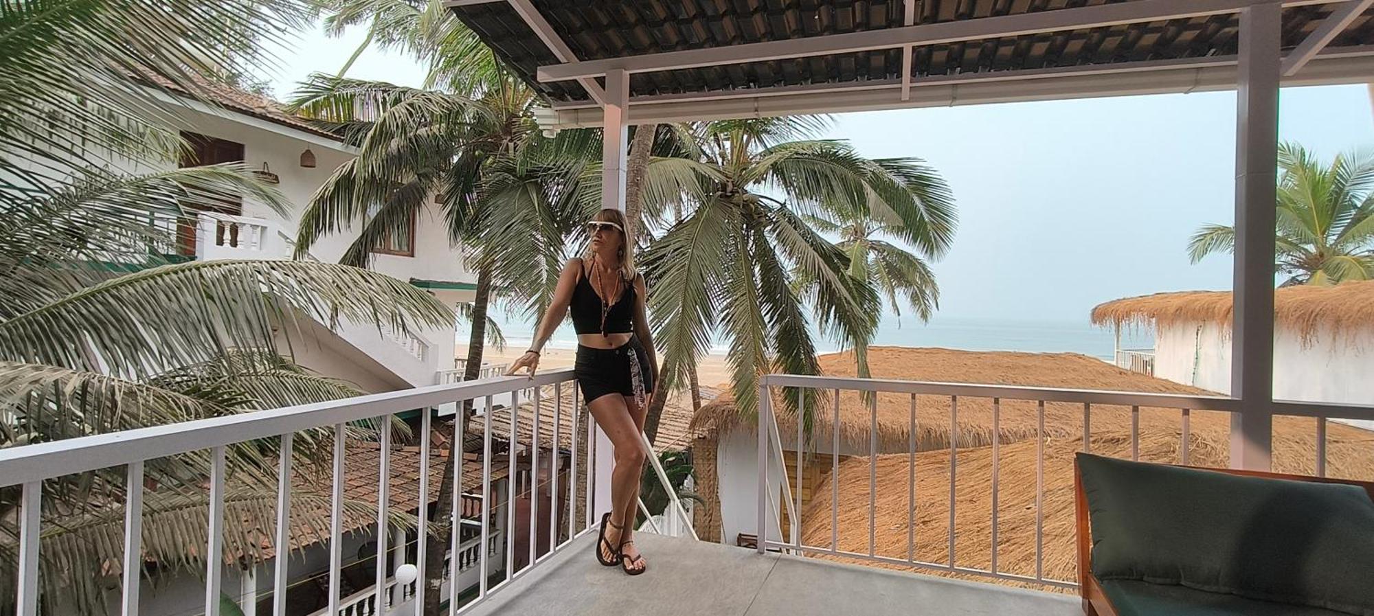 Aqua Beach Stays Ashwem Mandrem Ngoại thất bức ảnh