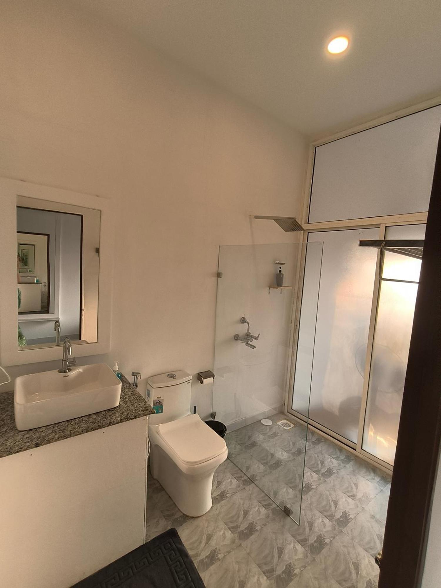 Aqua Beach Stays Ashwem Mandrem Ngoại thất bức ảnh