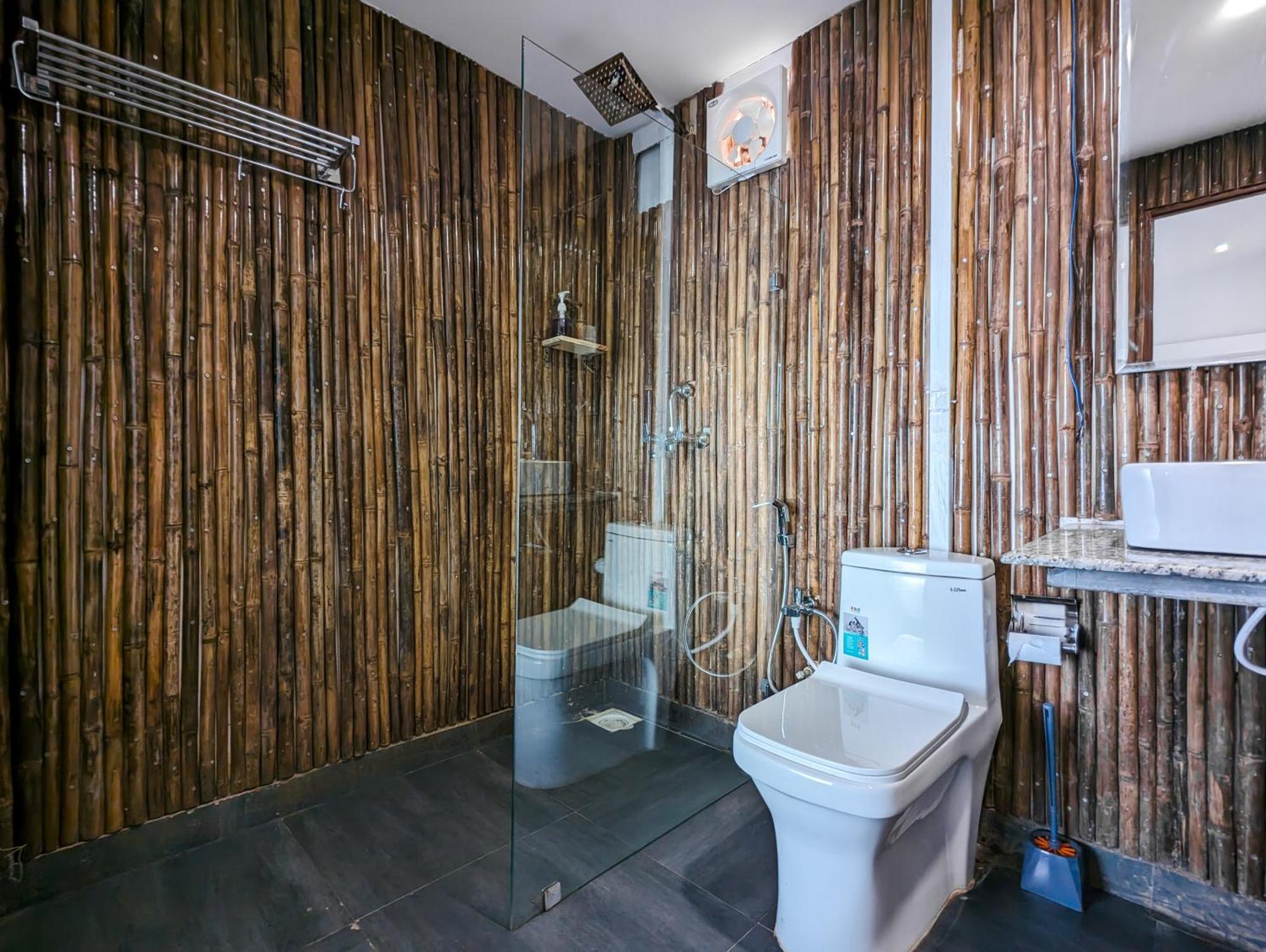 Aqua Beach Stays Ashwem Mandrem Ngoại thất bức ảnh
